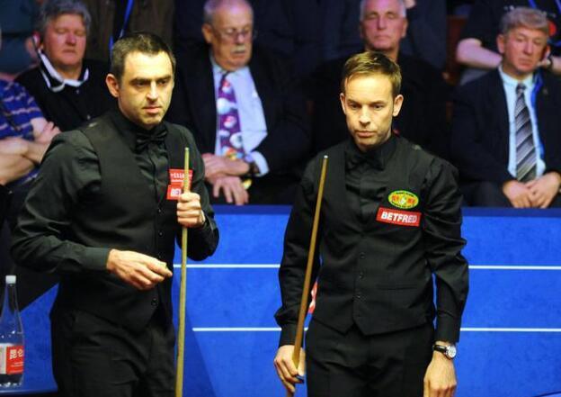 频繁出现 频繁出现