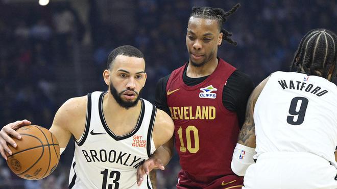 韦世豪先发 韦世豪先发