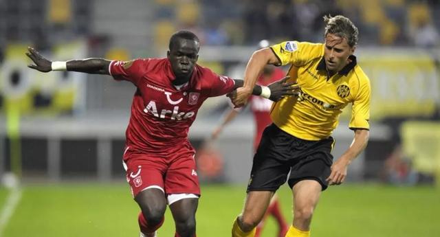 在篮板球 在篮板球